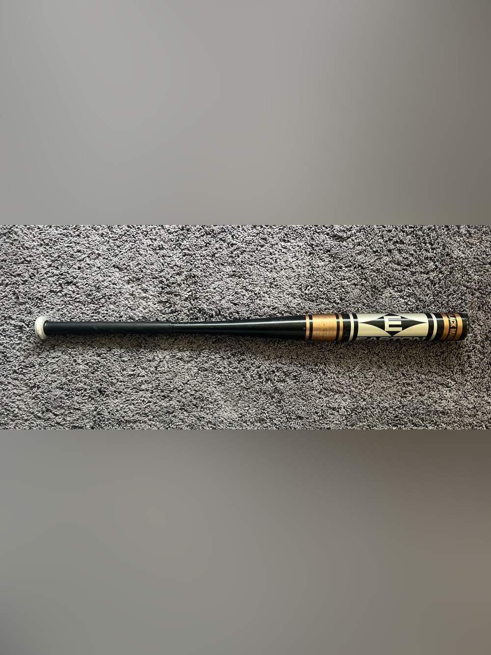 Easton SK90 Black Magic 34” 28oz Softball Bat Made in USA Closed Top Vintage EUC